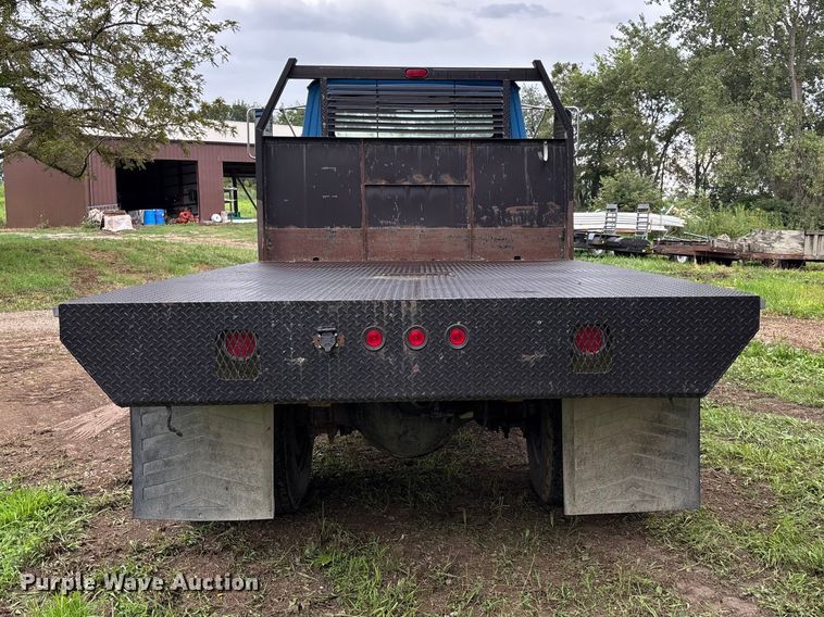 image for item NM9945 1987 Ford LN8000 flatbed truck