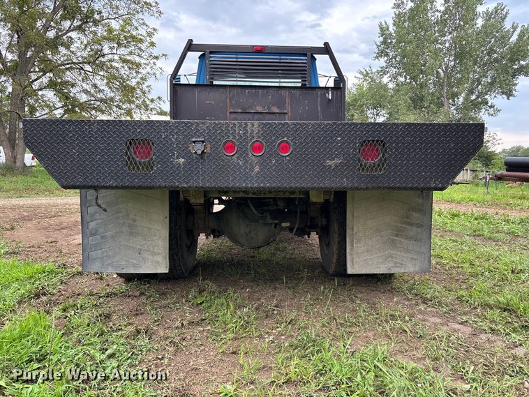 image for item NM9945 1987 Ford LN8000 flatbed truck