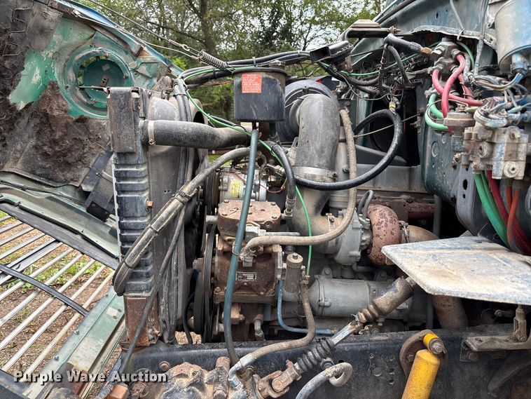 image for item NM9945 1987 Ford LN8000 flatbed truck