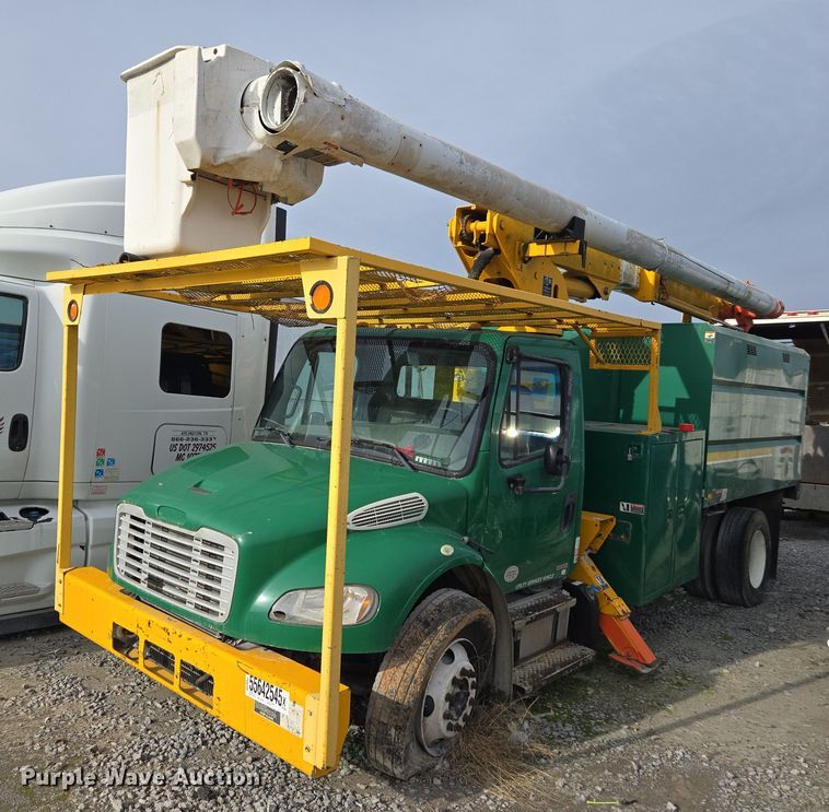 image for item YA1732 2012 Freightliner Business Class M2 forestry bucket truck
