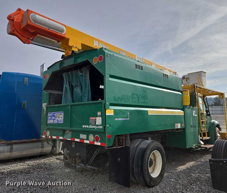 image for item YA1732 2012 Freightliner Business Class M2 forestry bucket truck
