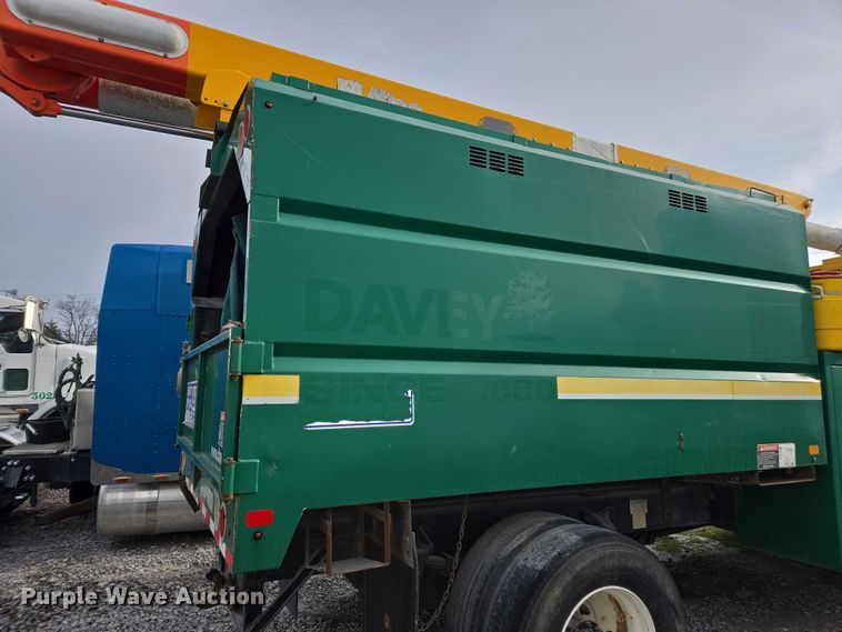 image for item YA1732 2012 Freightliner Business Class M2 forestry bucket truck