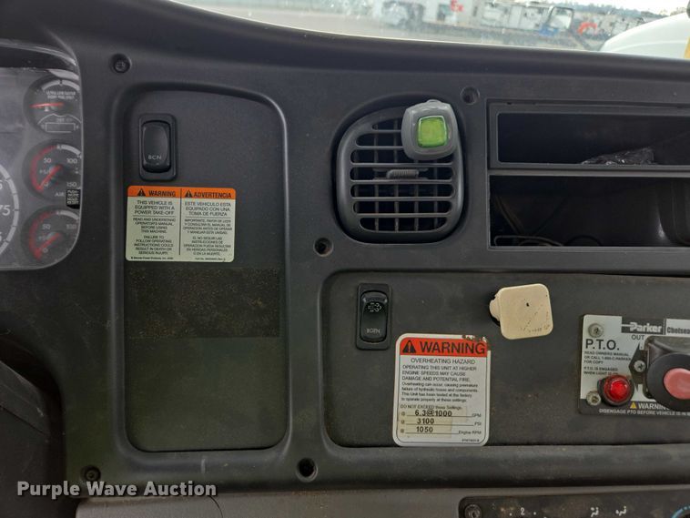 image for item YA1732 2012 Freightliner Business Class M2 forestry bucket truck