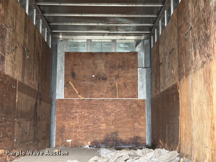 image for item YA1828 Fruehauf dry van trailer