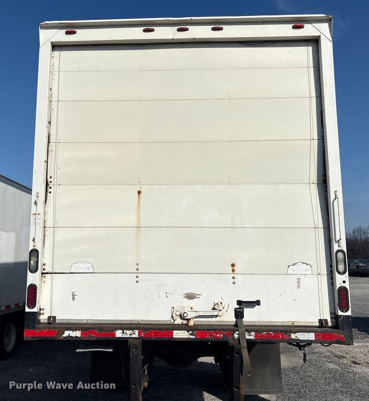 image for item YA1935 2016 Hino 268 box truck