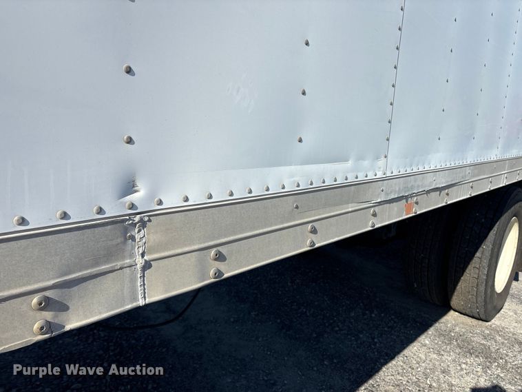 image for item YA1935 2016 Hino 268 box truck