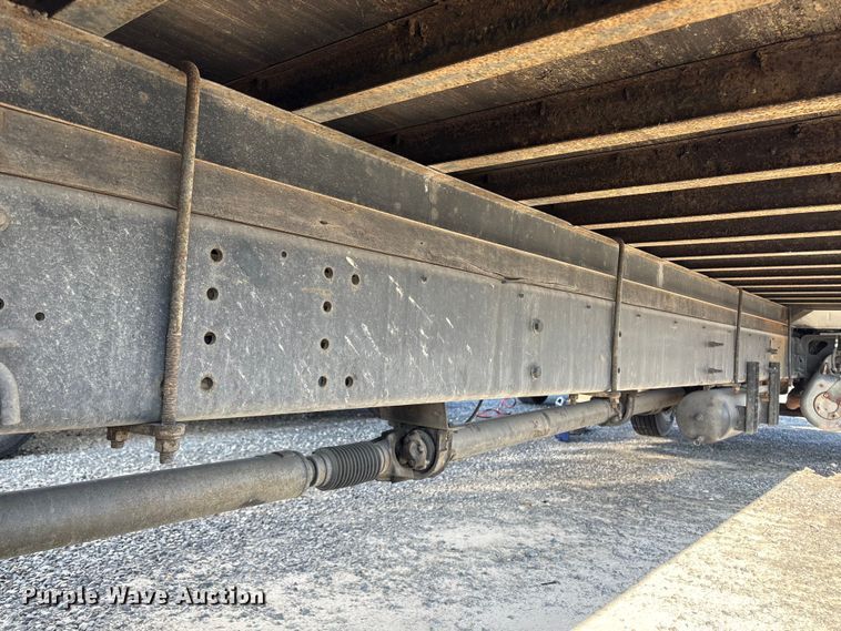 image for item YA1935 2016 Hino 268 box truck