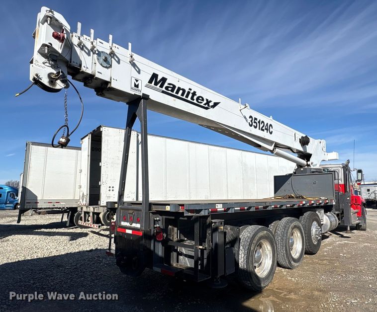 image for item YA2011 2019 Western Star 4700 crane truck