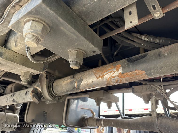 image for item YA2011 2019 Western Star 4700 crane truck