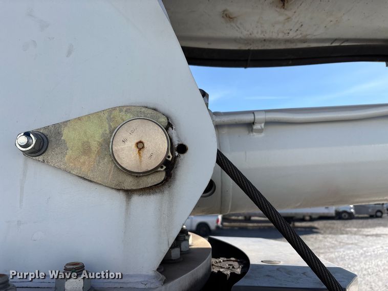 image for item YA2011 2019 Western Star 4700 crane truck