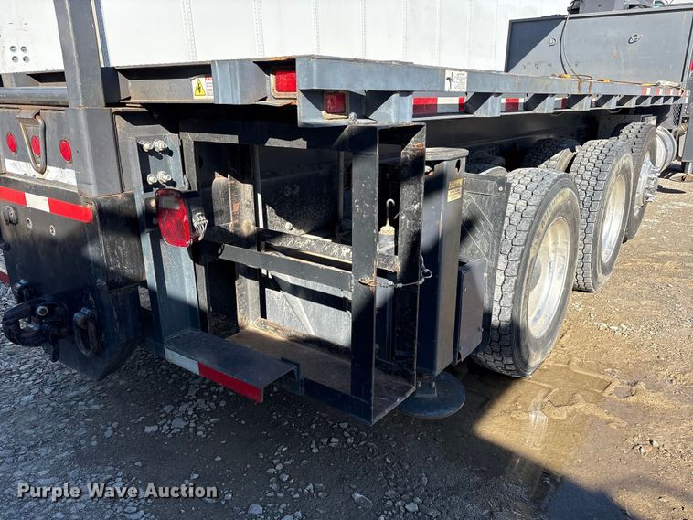 image for item YA2011 2019 Western Star 4700 crane truck