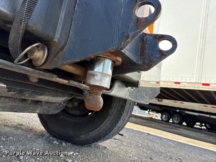 image for item YA2011 2019 Western Star 4700 crane truck