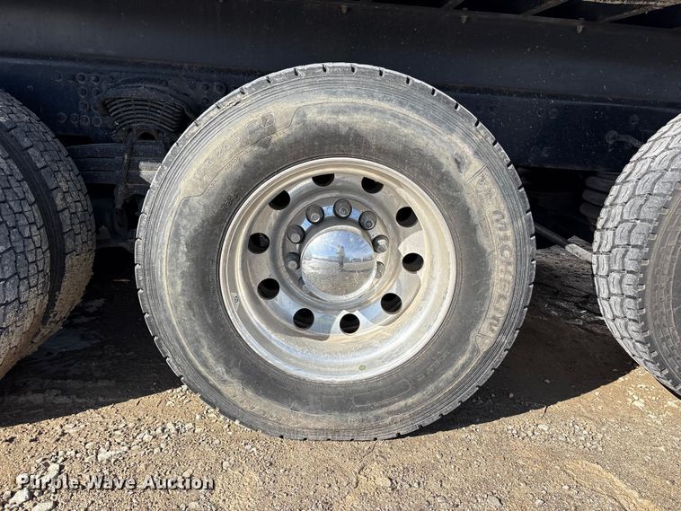 image for item YA2011 2019 Western Star 4700 crane truck
