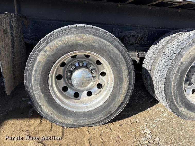 image for item YA2011 2019 Western Star 4700 crane truck