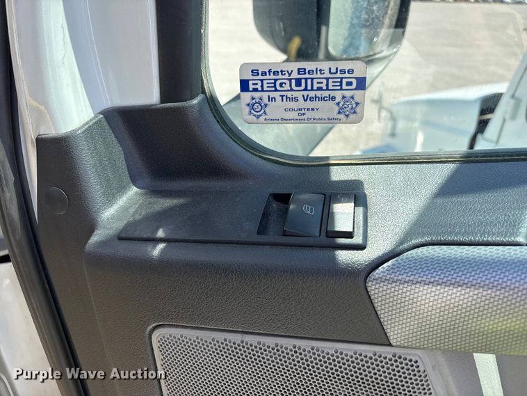 image for item YA2203 2018 Freightliner Cascadia semi truck