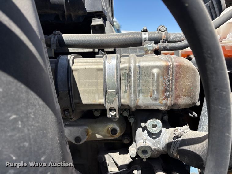 image for item YA2203 2018 Freightliner Cascadia semi truck