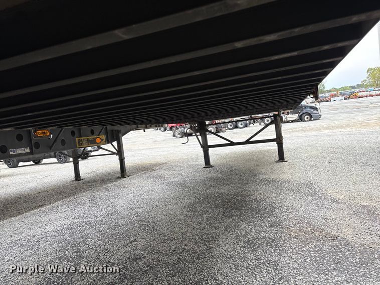 image for item YA2436 2014 Wabash DVHDHPC dry van trailer