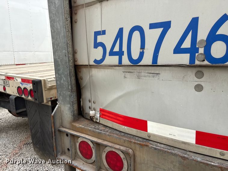 image for item YA2436 2014 Wabash DVHDHPC dry van trailer