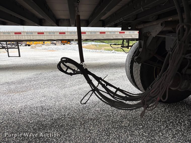 image for item YA2436 2014 Wabash DVHDHPC dry van trailer
