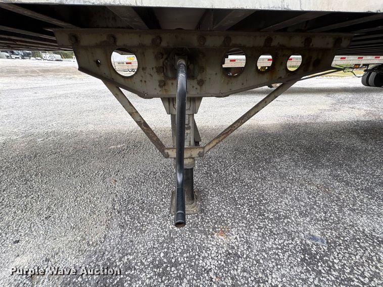 image for item YA2436 2014 Wabash DVHDHPC dry van trailer