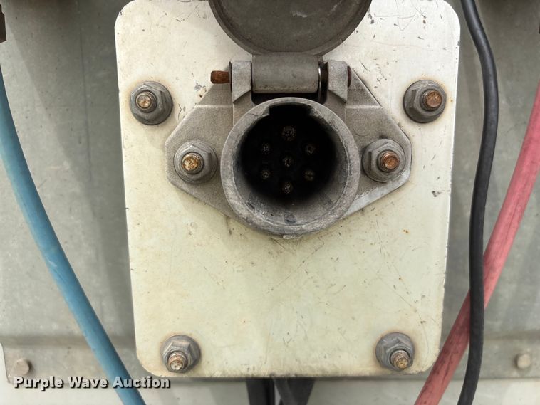 image for item YA2436 2014 Wabash DVHDHPC dry van trailer