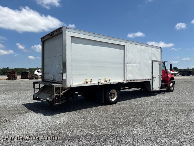 image for item YA2615 2020 International MV607 box truck
