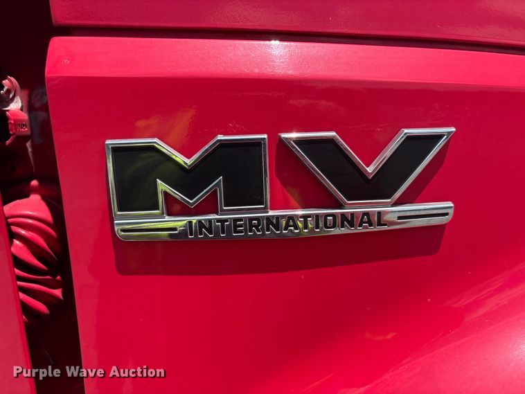 image for item YA2615 2020 International MV607 box truck