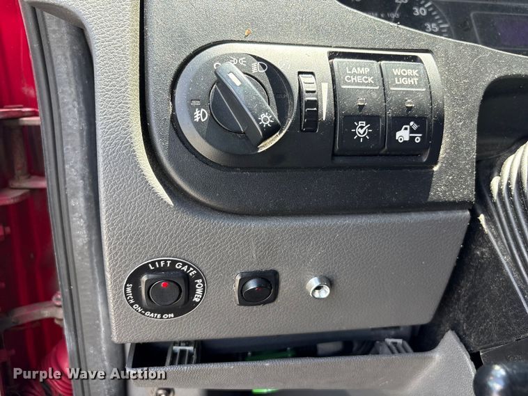 image for item YA2615 2020 International MV607 box truck