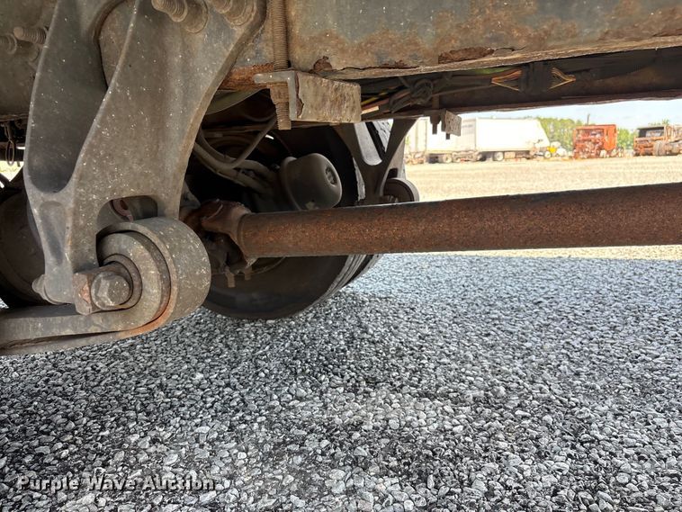 image for item YA2615 2020 International MV607 box truck