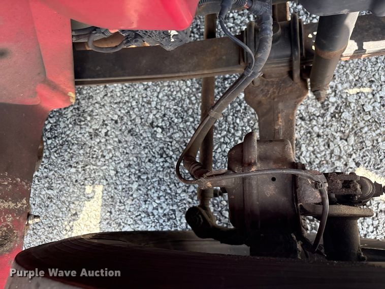 image for item YA2615 2020 International MV607 box truck