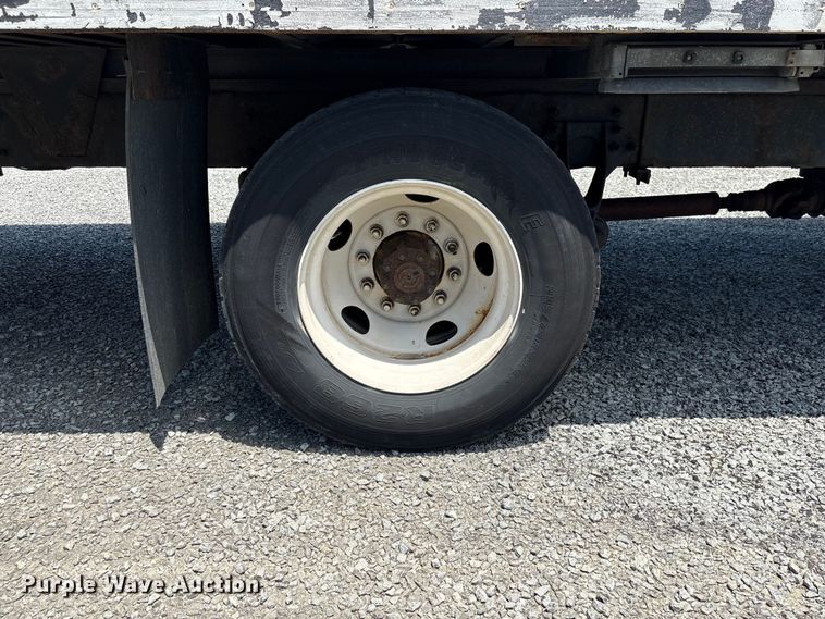 image for item YA2615 2020 International MV607 box truck