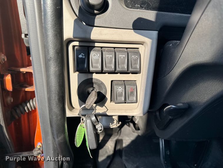image for item YA2638 2023 Peterbilt 579 semi truck