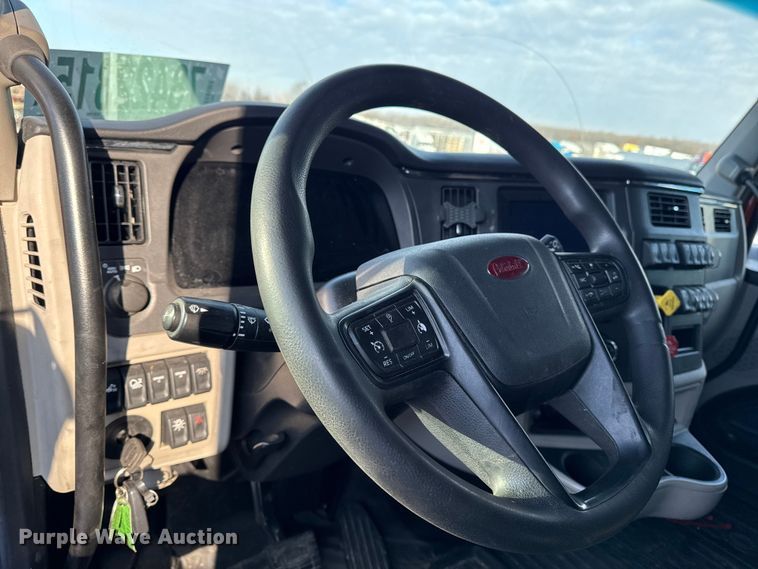 image for item YA2638 2023 Peterbilt 579 semi truck