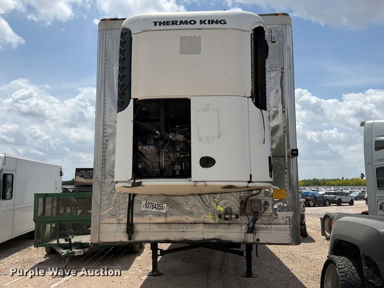 image for item YA3001 2008 Utility refrigerated van trailer