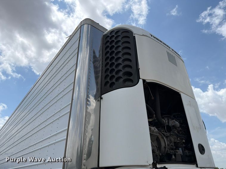 image for item YA3001 2008 Utility refrigerated van trailer