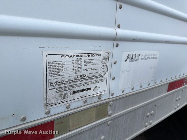 image for item YA3001 2008 Utility refrigerated van trailer