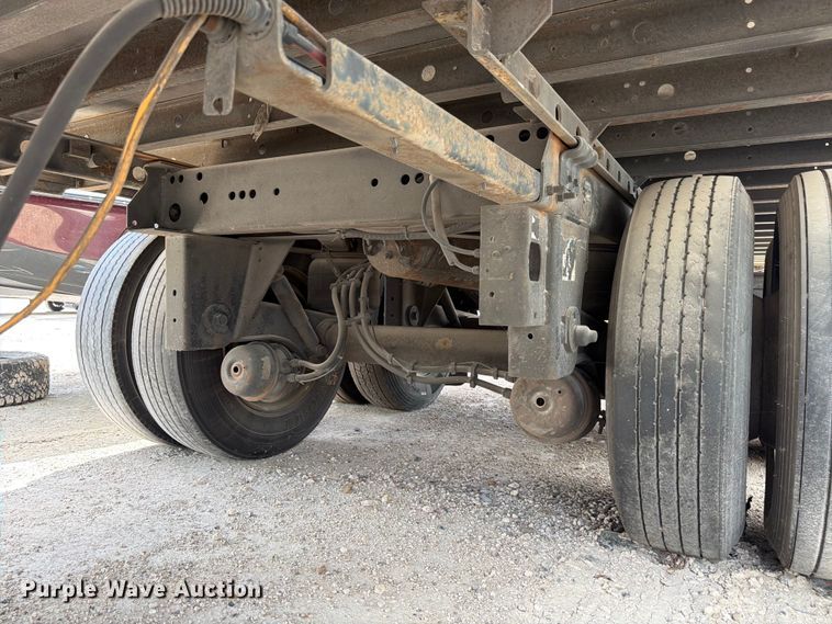 image for item YA3001 2008 Utility refrigerated van trailer