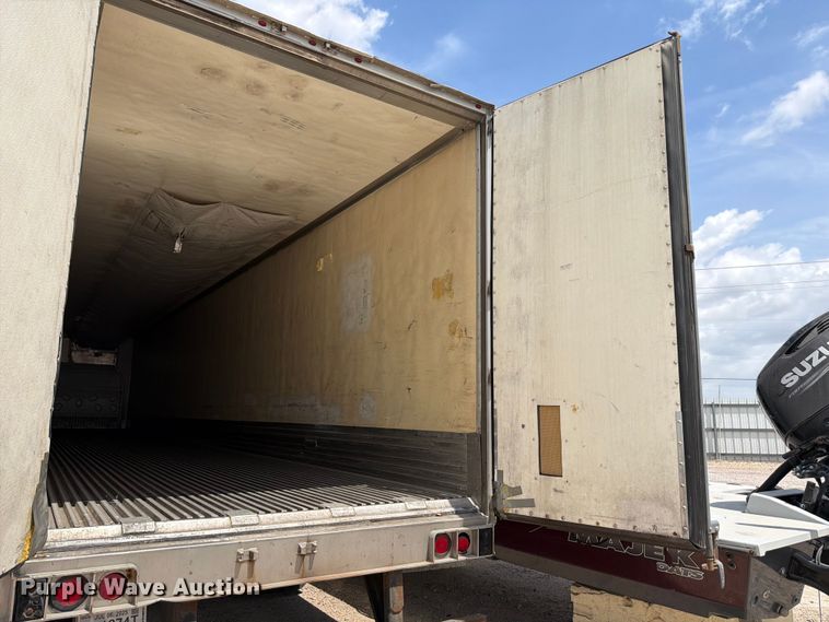 image for item YA3001 2008 Utility refrigerated van trailer