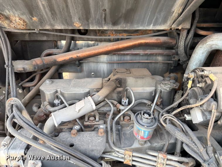 image for item YA3001 2008 Utility refrigerated van trailer