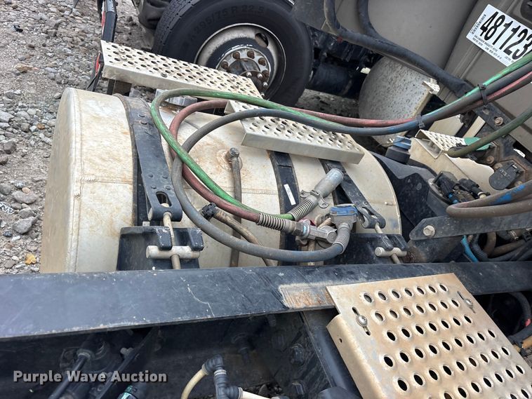 image for item YA3363 2025 International LT625 semi truck