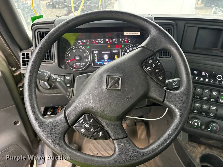 image for item YA3363 2025 International LT625 semi truck
