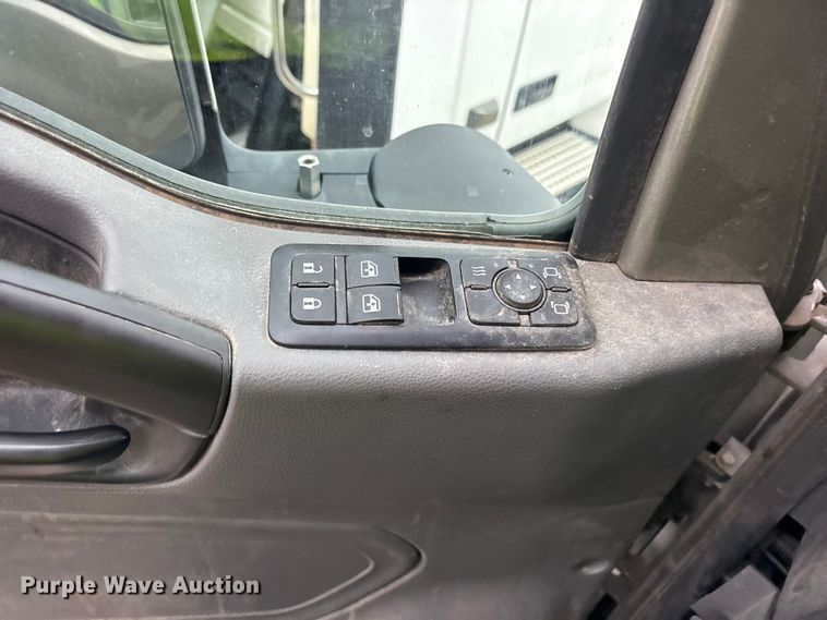 image for item YA3363 2025 International LT625 semi truck