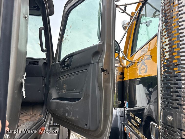 image for item YA3363 2025 International LT625 semi truck