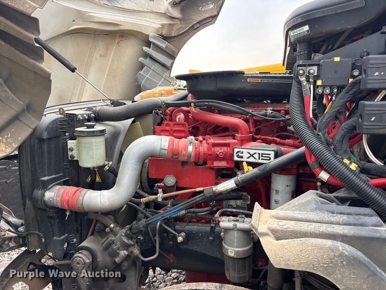 image for item YA3363 2025 International LT625 semi truck