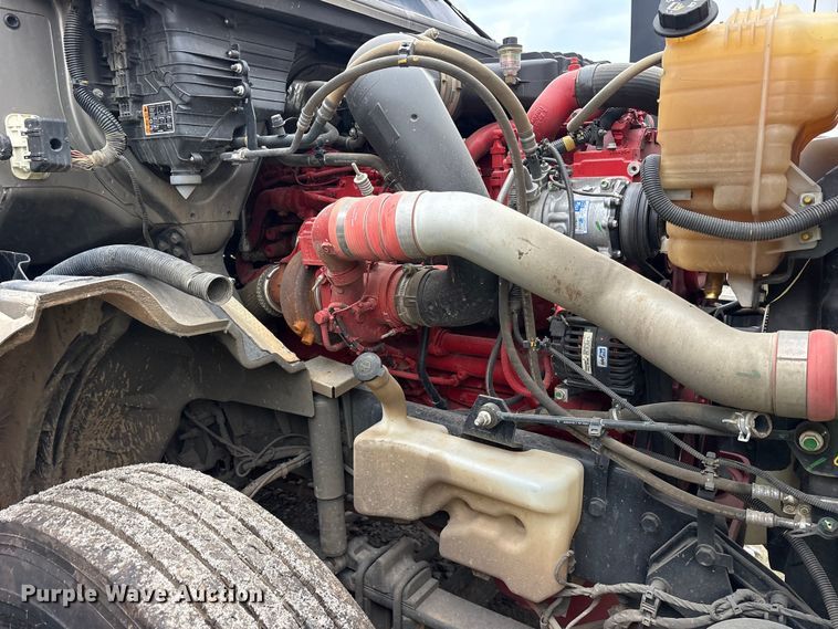 image for item YA3363 2025 International LT625 semi truck