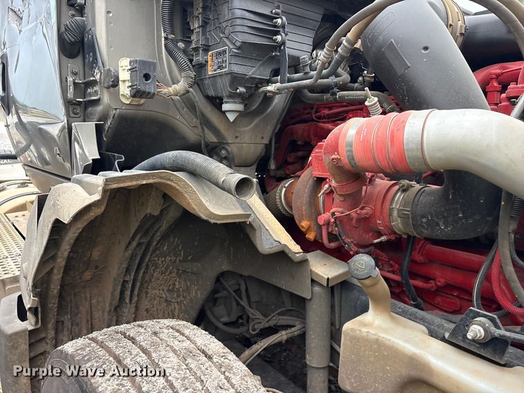 image for item YA3363 2025 International LT625 semi truck