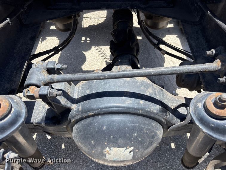 image for item YA3497 2020 Kenworth T680 semi truck