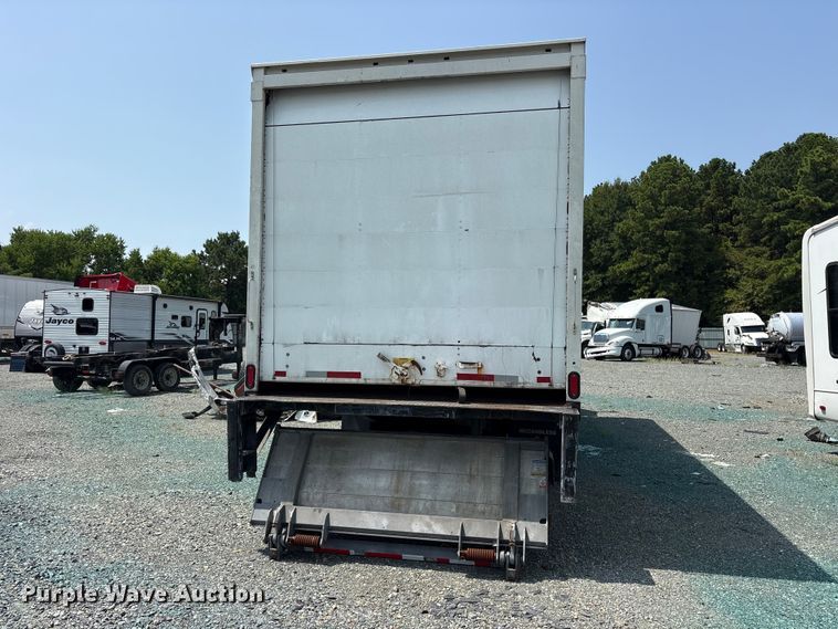 image for item YA3553 2019 International 4300 box truck
