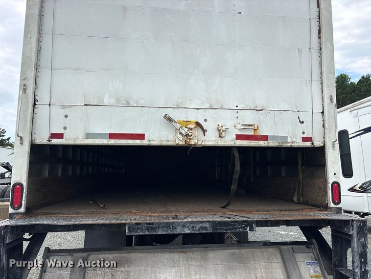 image for item YA3553 2019 International 4300 box truck