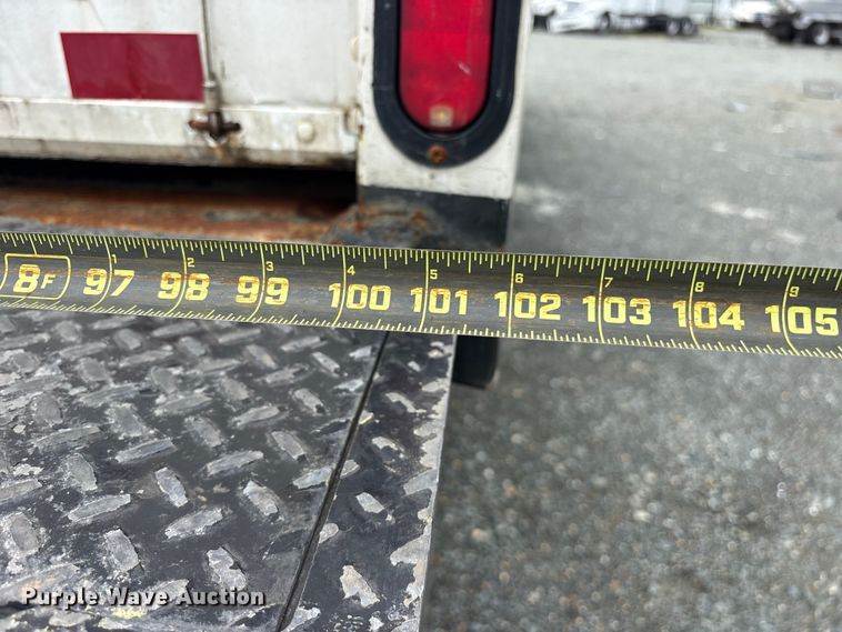 image for item YA3553 2019 International 4300 box truck